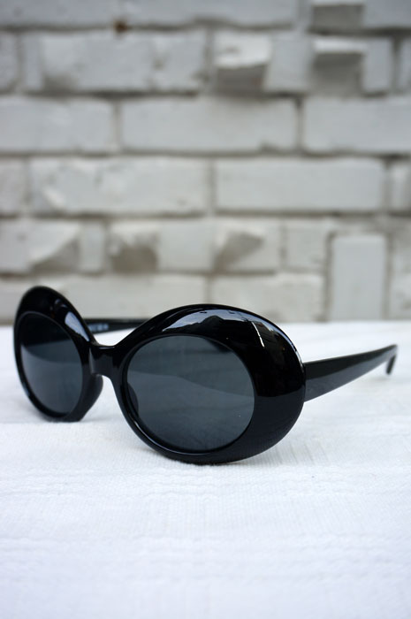 画像2: TOMMYGUN 60s・70ｓ・90ｓ ROUND FRAME SUNGLASSES BLACK （レトロ・サイケ 丸フレームサングラス）